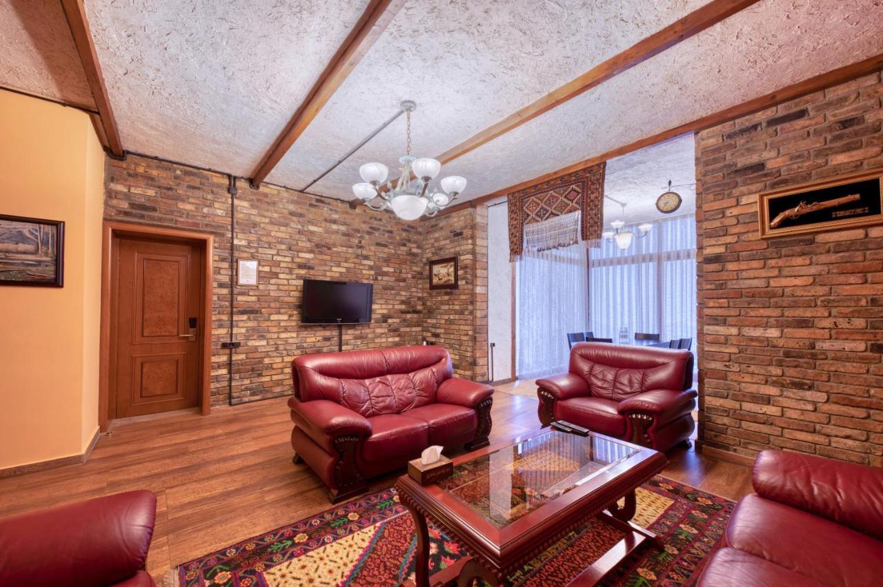 Alpine Castle Hotel Dilican Dış mekan fotoğraf